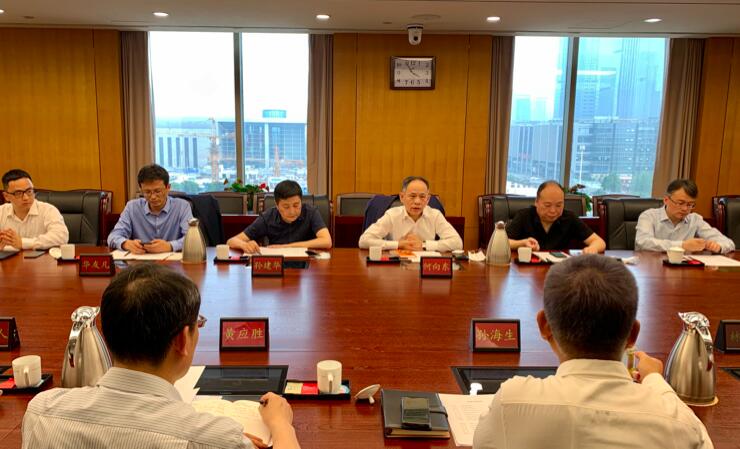 【動態(tài)新聞】天堂硅谷董事長何向東一行拜訪青島嶗山區(qū)委區(qū)政府